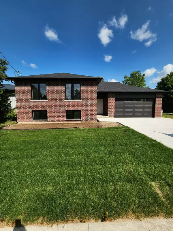 Lambton Shores, ON N0M 2L0,134 King ST