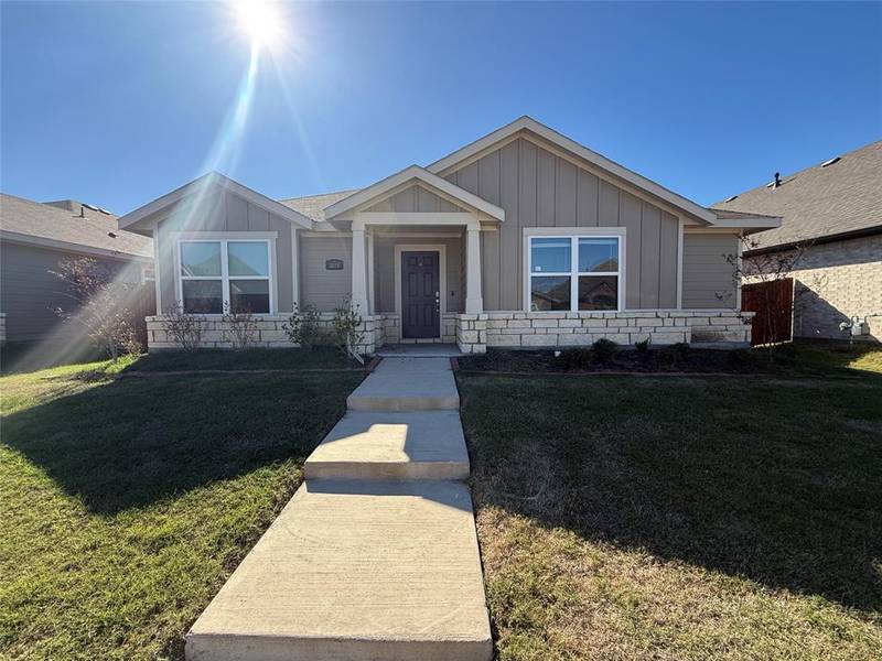 3819 Star Mesa Street, Crandall, TX 75114