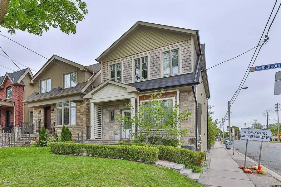 88 Vanderhoof AVE #Upper, Toronto C11, ON M4G 2H4