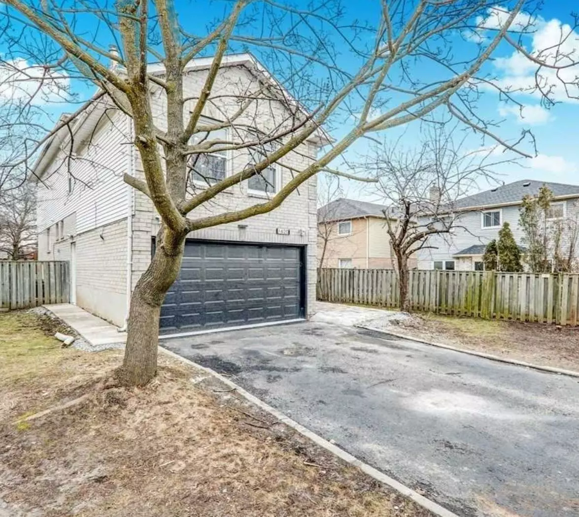 Pickering, ON L1X 2B6,1620 Mcbrady CRES #BSMT