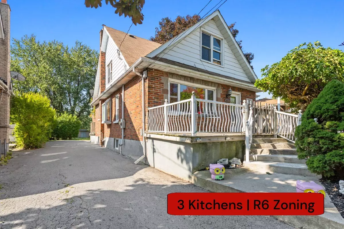 Oshawa, ON L1H 4M4,1398 Simcoe ST S