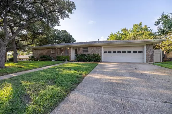 North Richland Hills, TX 76180,4000 Diamond Loch E