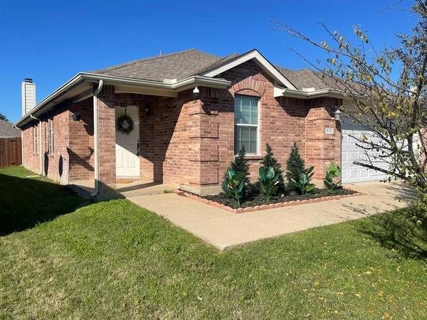 513 Paddle Drive, Crowley, TX 76036