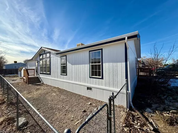 274 E Don Dr, Pueblo West, CO 81007