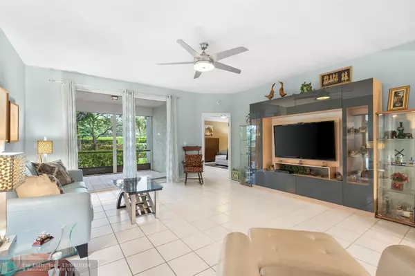 Boynton Beach, FL 33437,11650 Briarwood Cir  #2