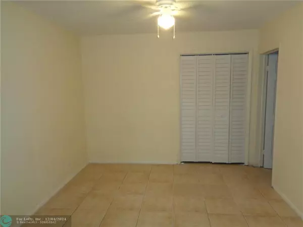 Fort Lauderdale, FL 33312,3800 SW 2nd Ct  #1