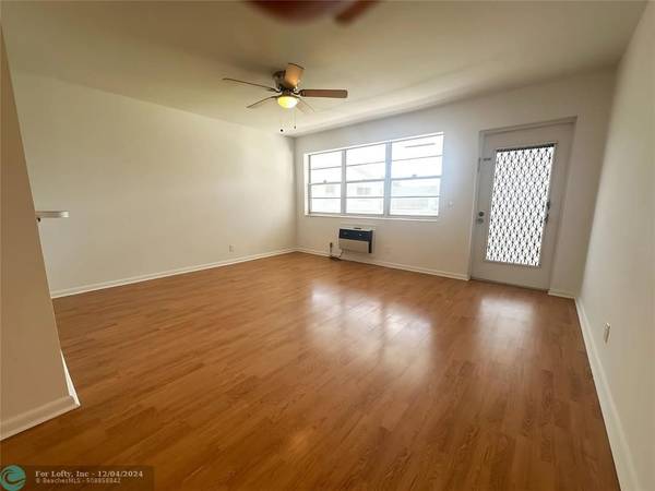 187 Farnham H  #187, Deerfield Beach, FL 33442