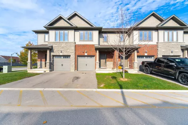 Brantford, ON N3T 0R6,77 Diana AVE #2