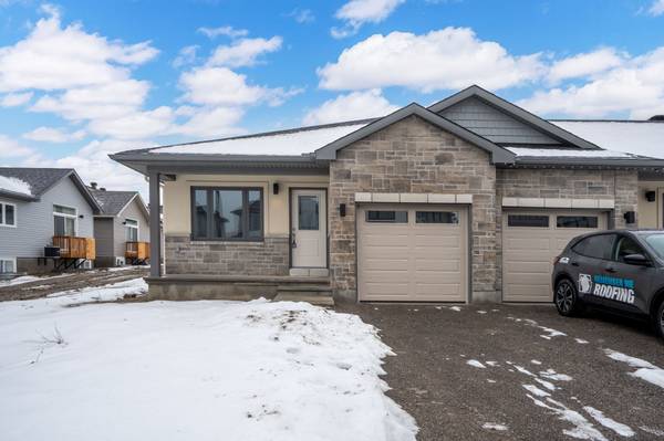 128 Seabert DR, Arnprior, ON K7S 0K1