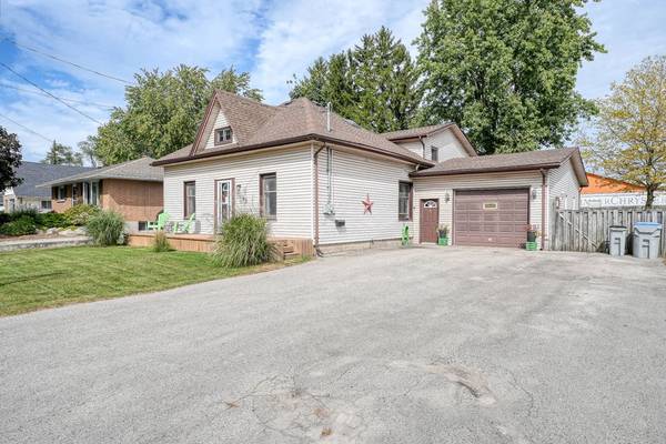 41 Queen ST, Strathroy-caradoc, ON N7G 2H5