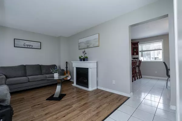 Guelph, ON N1K 1R1,235 ELMIRA RD S