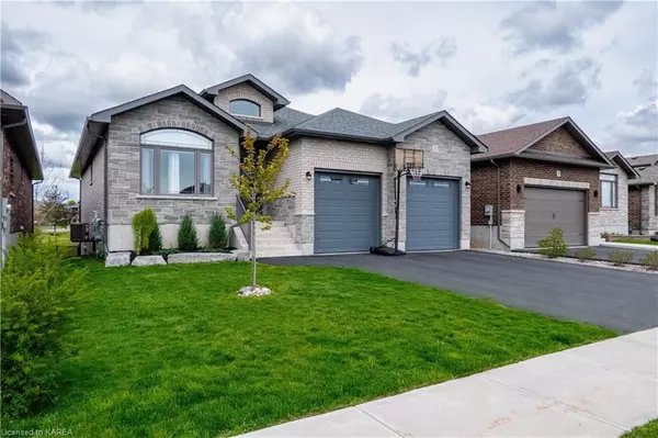 Greater Napanee, ON K7R 2C0,5 BRIARWOOD CRES