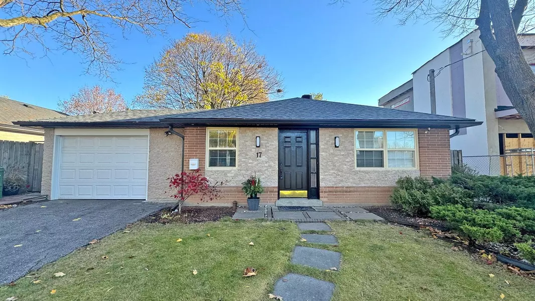 17 evermede DR, Toronto C13, ON M3A 2S2