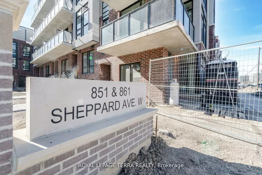 861 Sheppard AVE W #66, Toronto C06, ON M3H 2T4