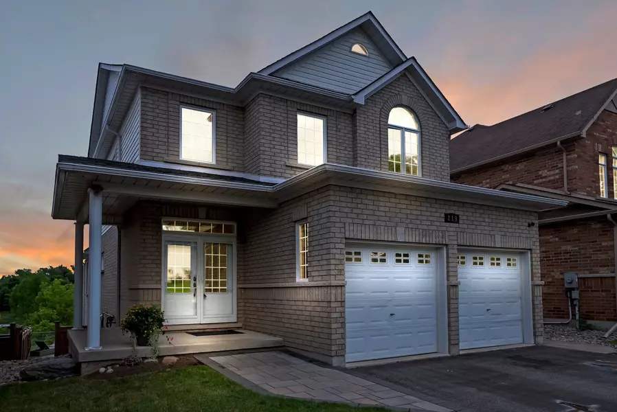 219 Fenning DR, Clarington, ON L1E 3K4