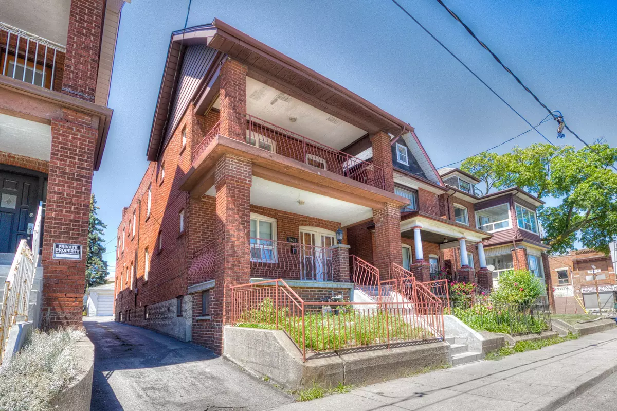 Toronto W03, ON M6H 3L8,1652 Dufferin ST