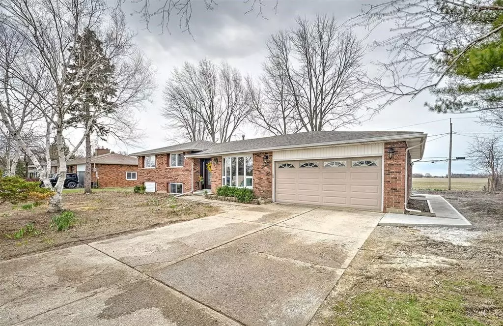 Lasalle, ON N9J 1Z1,1765 Golfview DR N #lower