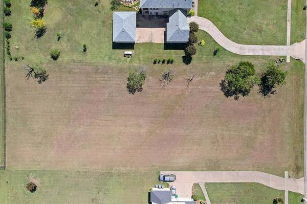 Cedar Hill, TX 75104,2433 Sweeping Meadows Lane