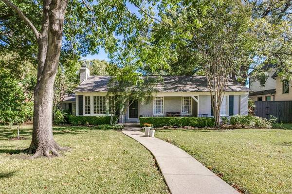 624 Northlake Drive,  Dallas,  TX 75218