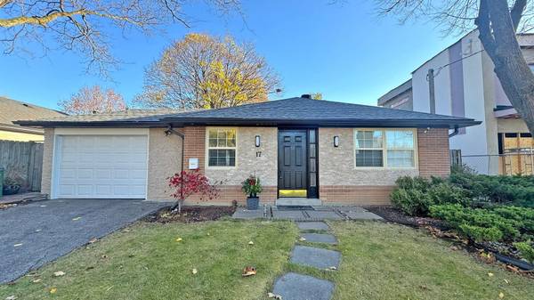 17 evermede DR, Toronto C13, ON M3A 2S2