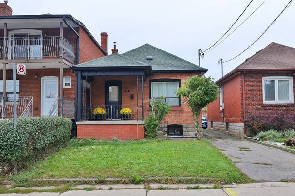 74 Amherst AVE, Toronto C03, ON M6E 1Z4