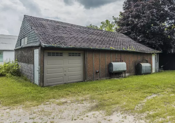 6029 King RD #Barn, King, ON L0G 1N0