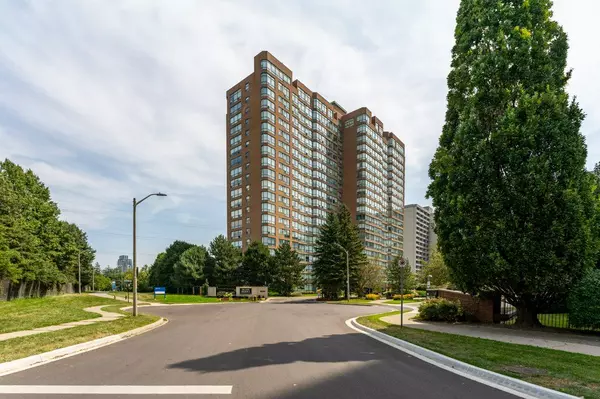 1276 Maple Crossing BLVD #310, Burlington, ON L7S 2J9