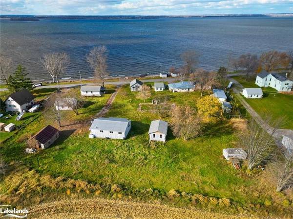 388 BIG ISLAND RD, Prince Edward County, ON K0K 1W0