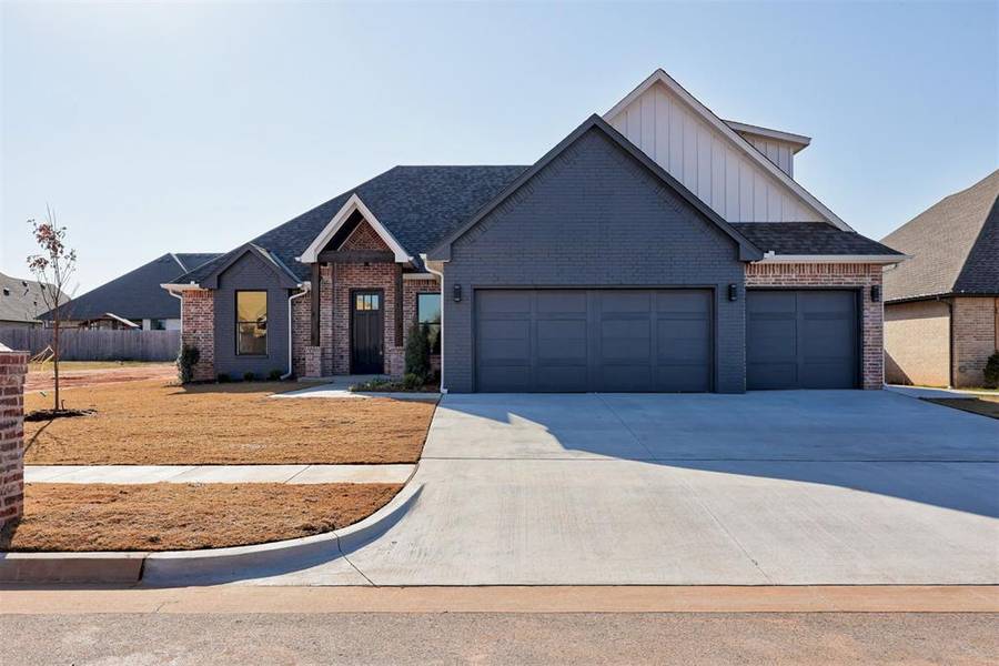 11612 SW 55th Street, Mustang, OK 73064