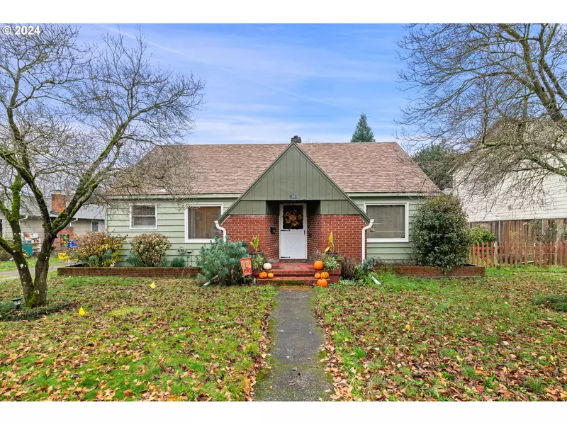 3801 SE 72ND AVE, Portland, OR 97206