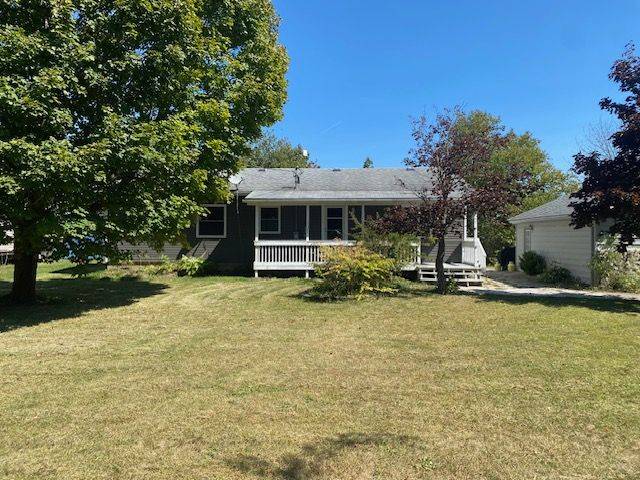 27 Channel RD, Northern Bruce Peninsula, ON N0H 1W0