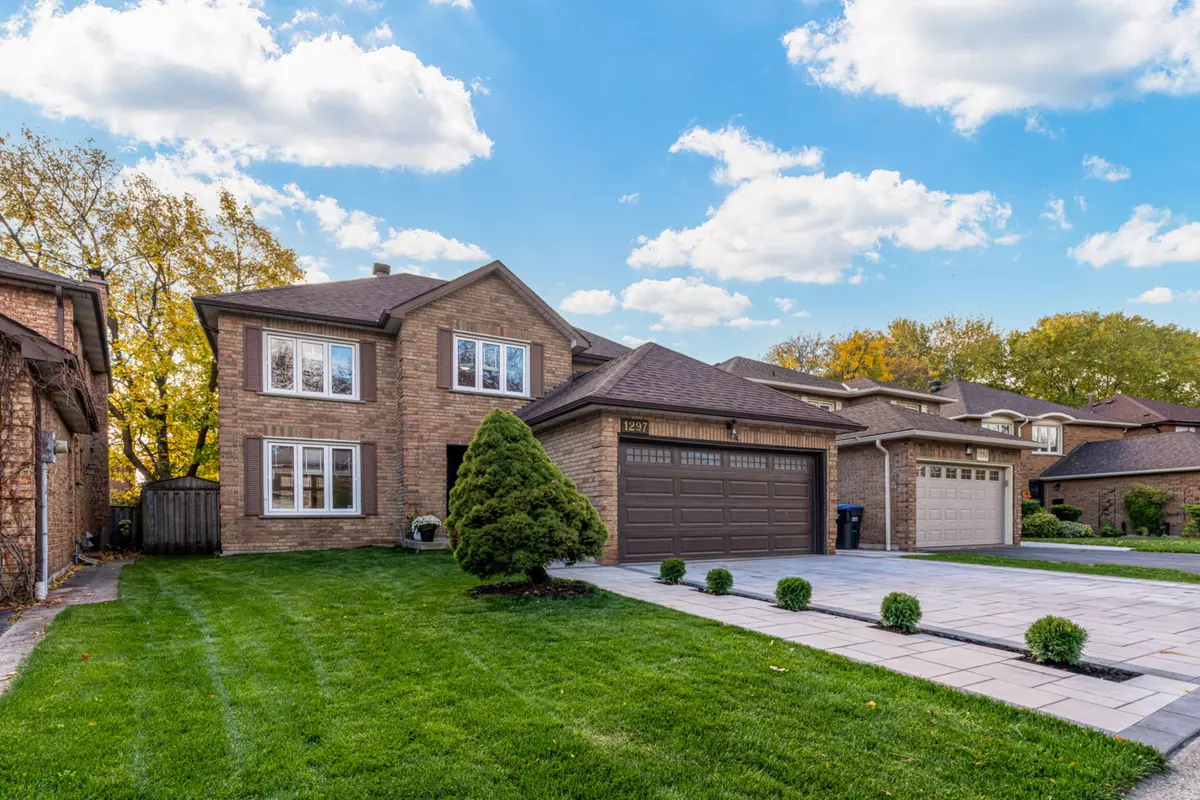 Mississauga, ON L5C 3P8,1297 Deer Run N/A