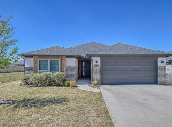 13413 Grass Plain Avenue, Yukon, OK 73099