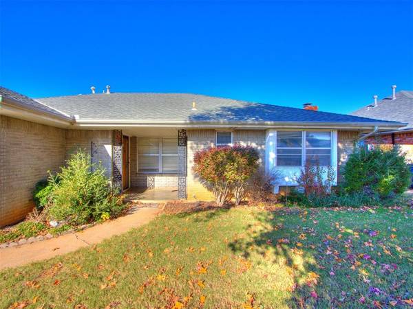 725 Greenwood Drive, Midwest City, OK 73110