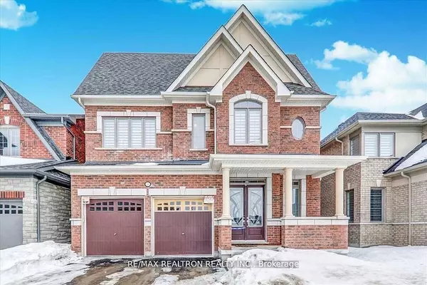 2496 Orchestrate DR, Oshawa, ON L1L 0R3