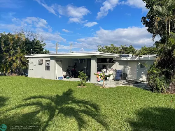 Hallandale Beach, FL 33009,222 NE 4th Ct