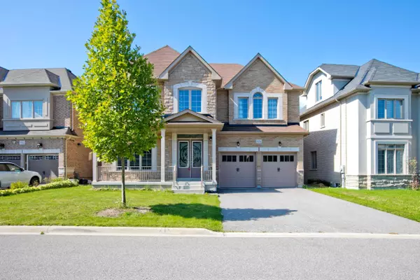 926 Ernest Cousins CIR, Newmarket, ON L3X 0B7