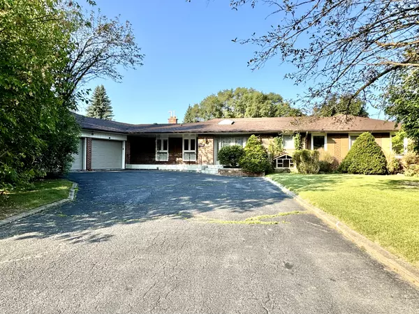 44 Fairway Heights DR, Markham, ON L3T 3A9