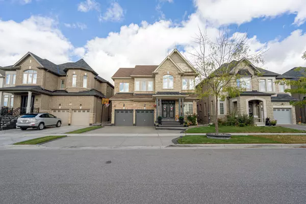 Vaughan, ON L4H 4L4,79 Elderslie CRES E