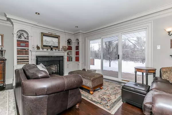 East Gwillimbury, ON L0E 1R0,5427 Ravenshoe RD