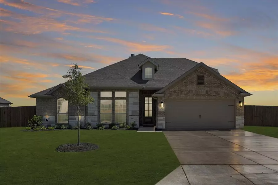 12716 Barretta Drive, Godley, TX 76044