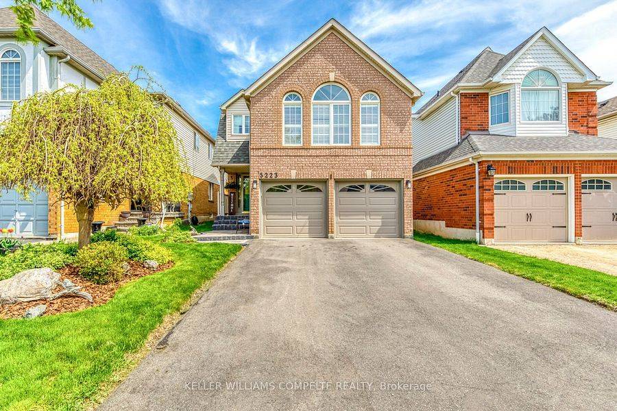 5223 Ruperts Gate DR, Mississauga, ON L5M 5W3