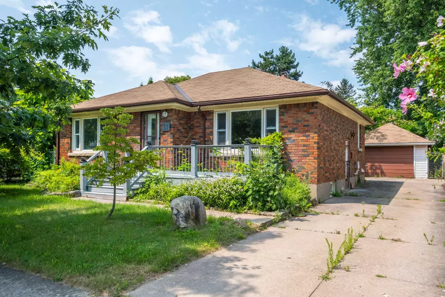 31 Dunblane AVE #Lower, St. Catharines, ON L2M 3Z8