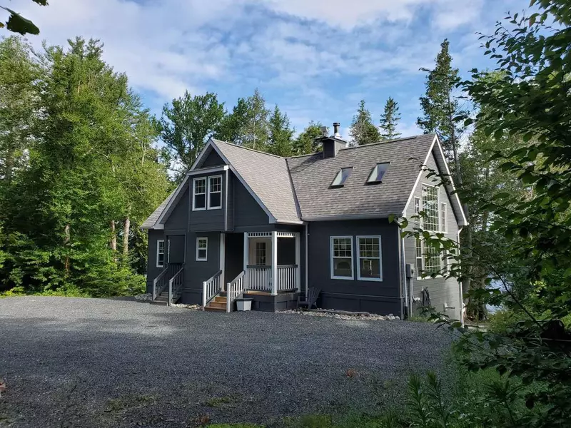 22 Sunrise Bay RD, Elliot Lake, ON P5A 2S9