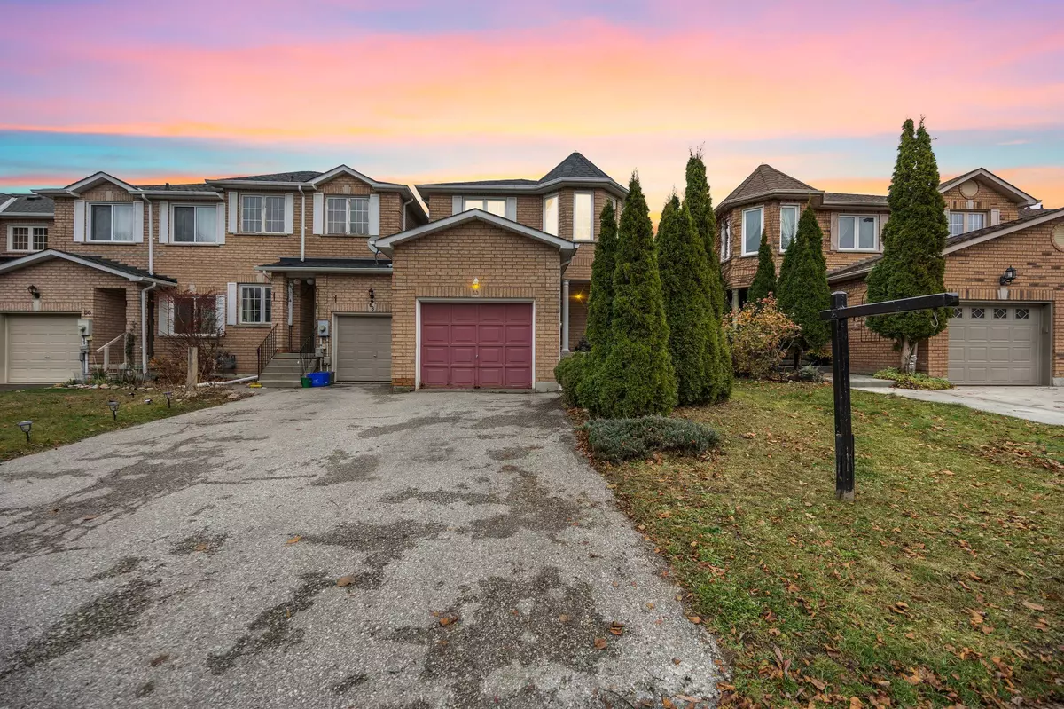 Simcoe, ON L4N 8T8,70 Bruce CRES