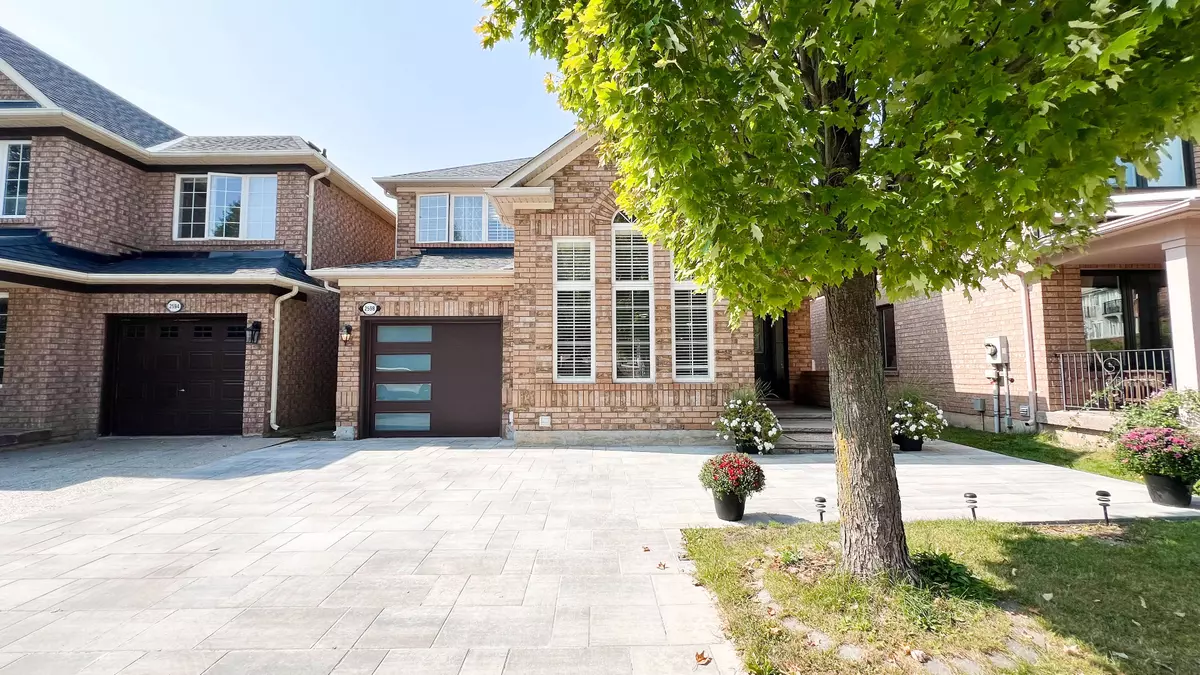 Oakville, ON L6M 4C2,2598 Dashwood DR