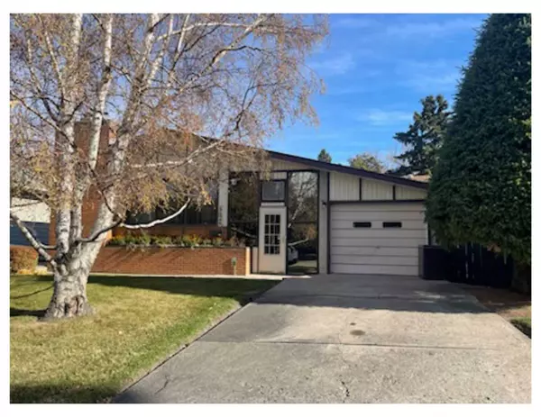 Calgary, AB T2E 3L6,4424 3 ST NE