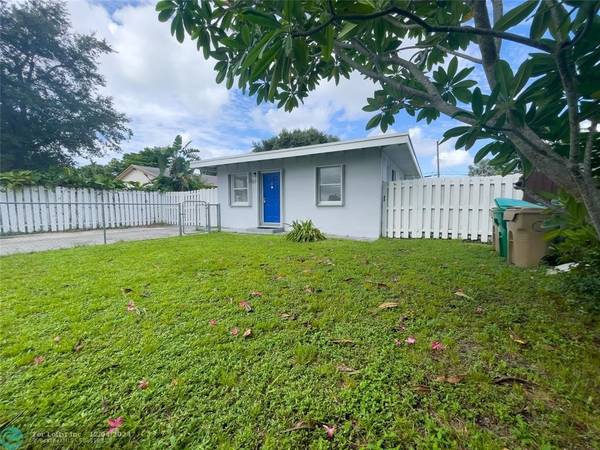 4239 SW 61st Ave, Davie, FL 33314