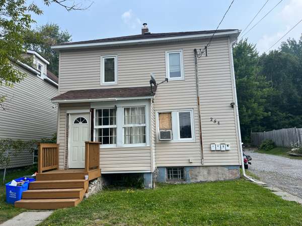 254 Mountain ST, Greater Sudbury, ON P3B 2T7