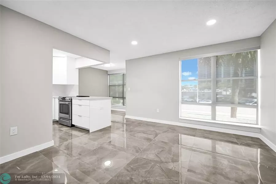 17620 Atlantic Blvd  #202, Sunny Isles Beach, FL 33160